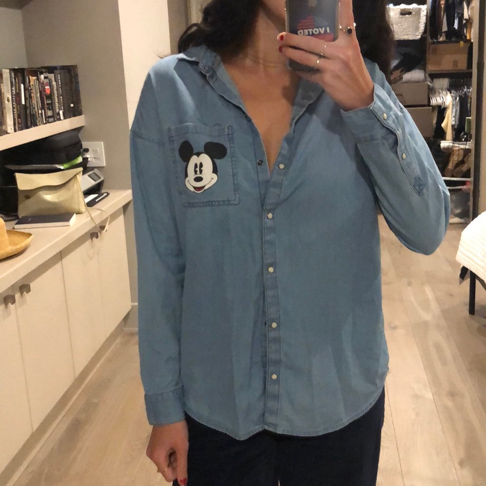 H & m Mickey Mouse shirt